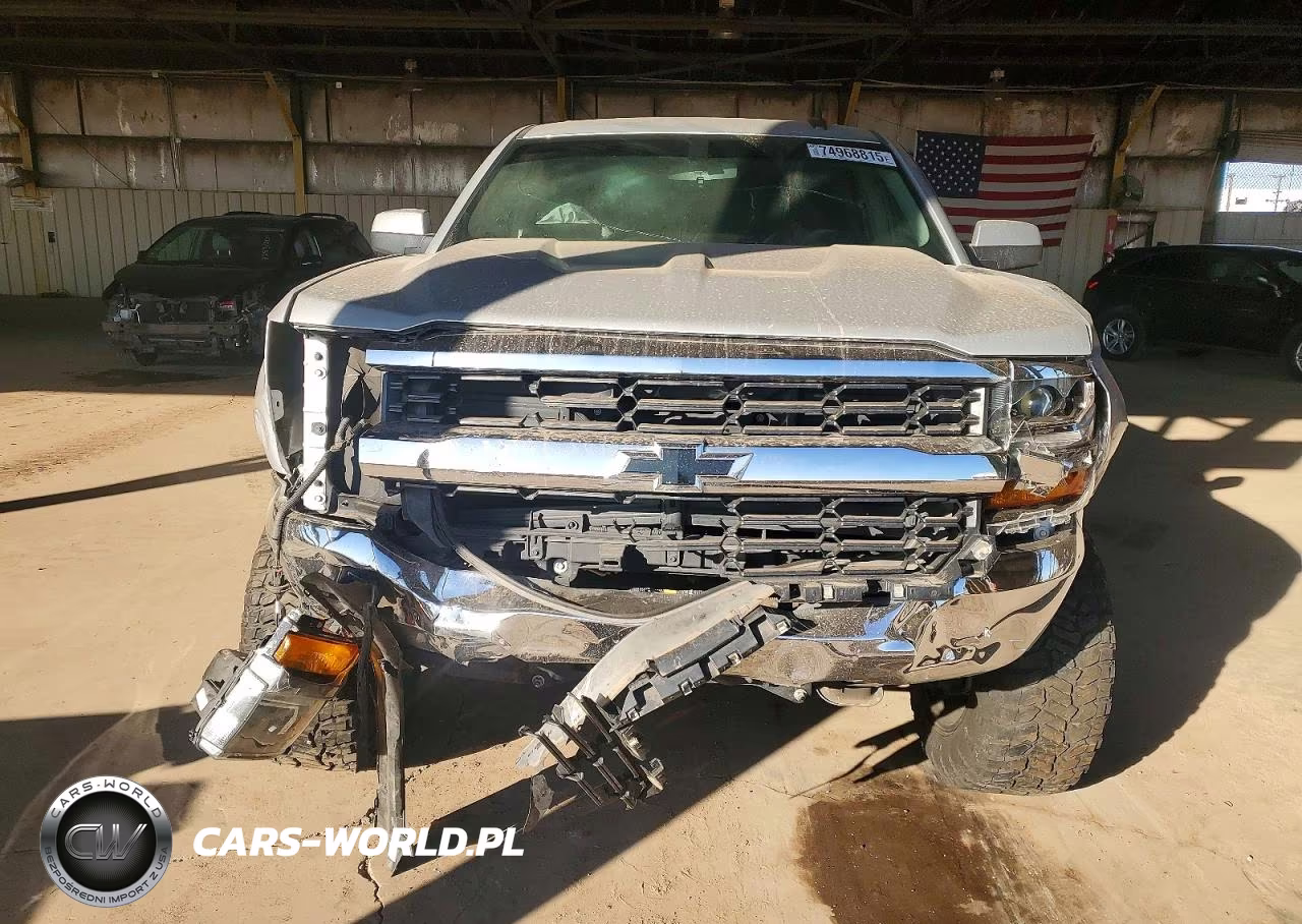 2018 Chevrolet Silverado C1500 Lt VIN:1GCRCREH7JZ311021 - 5