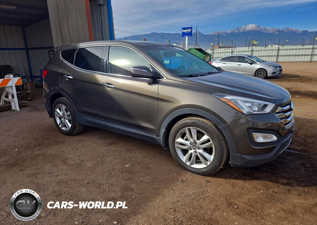 2013 Hyundai Santa Fe VIN:5XYZWDLA7DG099272 - 4