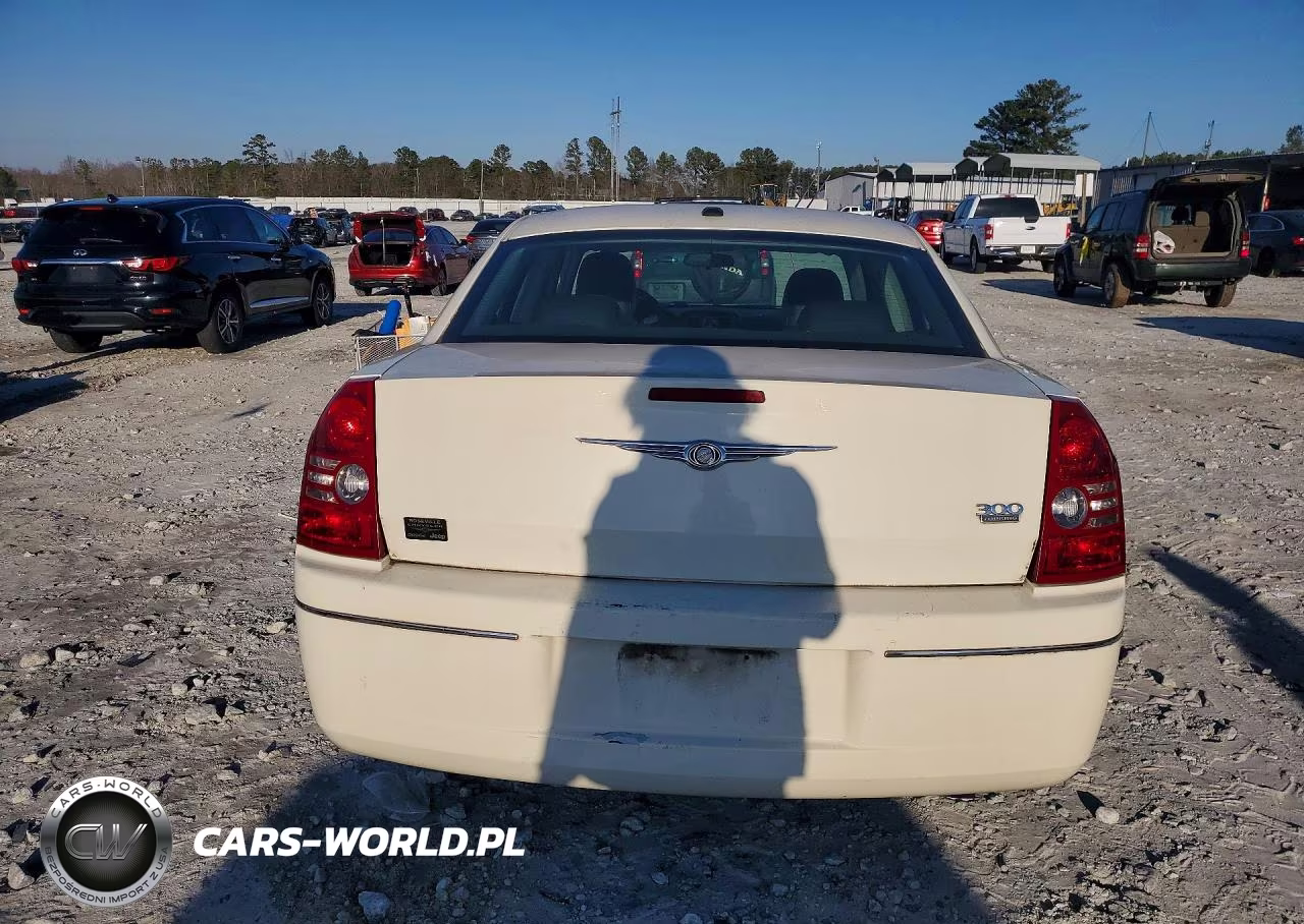 2009 Chrysler 300 Touring VIN:2C3KA53V19H523020 - 6