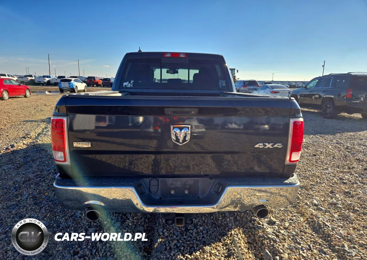 2015 Ram 1500 Laramie VIN:1C6RR7NM8FS580216 - 6