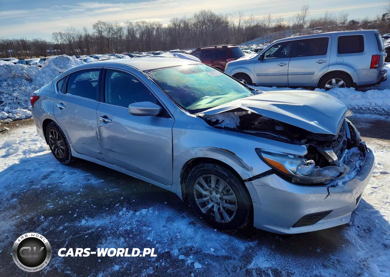 2017 Nissan Altima 2.5 VIN:1N4AL3AP2HC294204 - 4