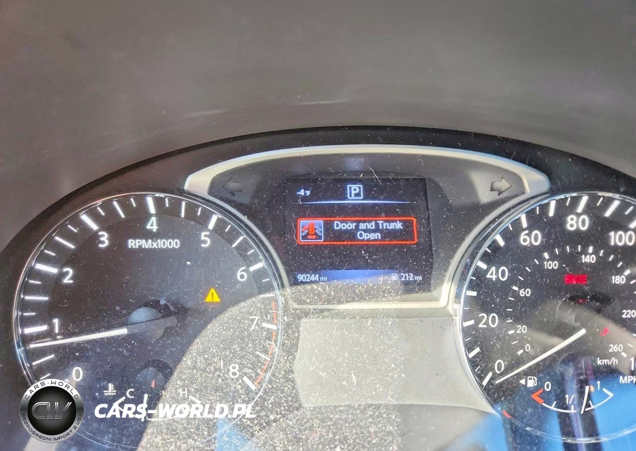 2017 Nissan Altima 2.5 VIN:1N4AL3AP2HC294204 - 9