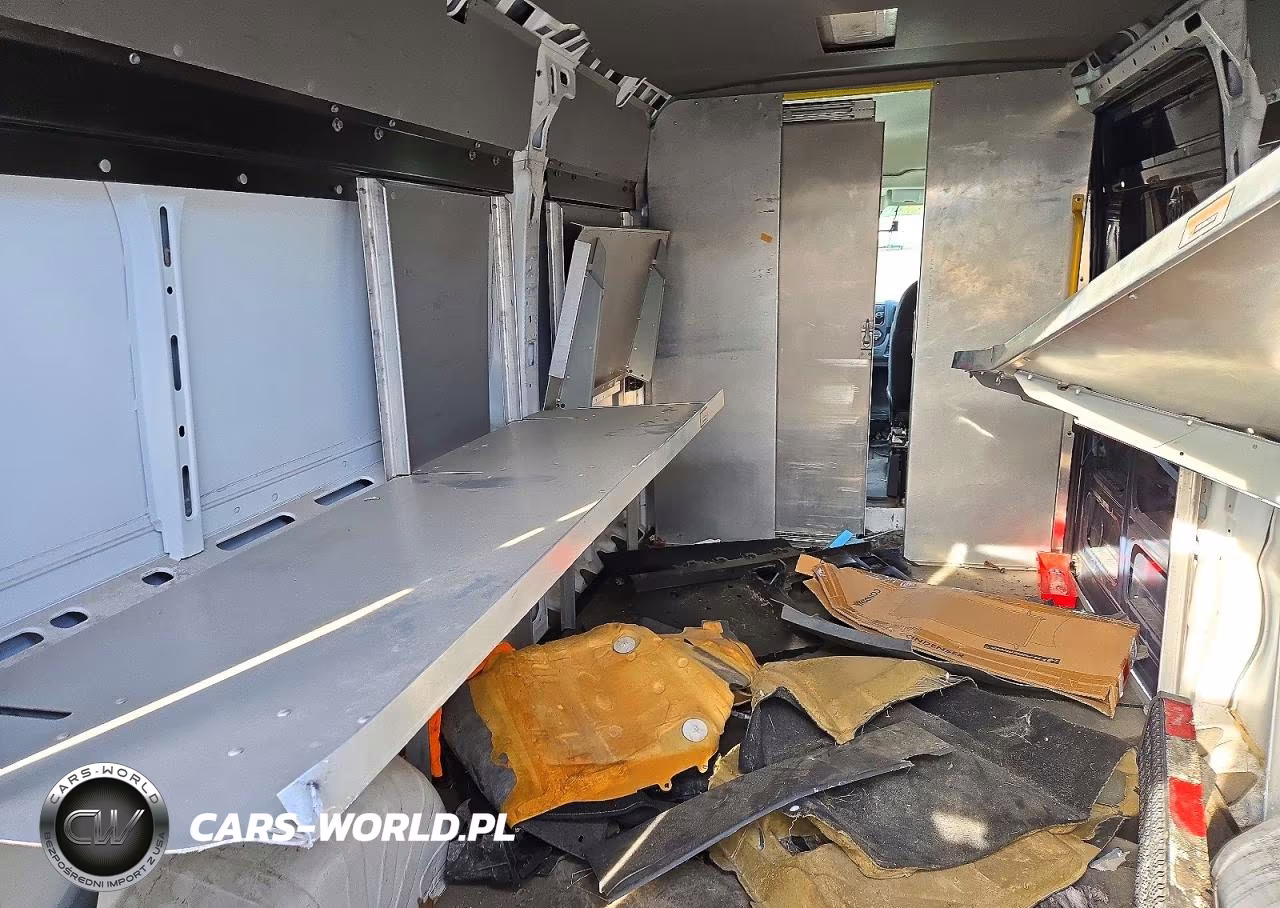 2018 Ram Promaster 2500 Delivery Van VIN:3C6TRVDG1JE161061 - 10