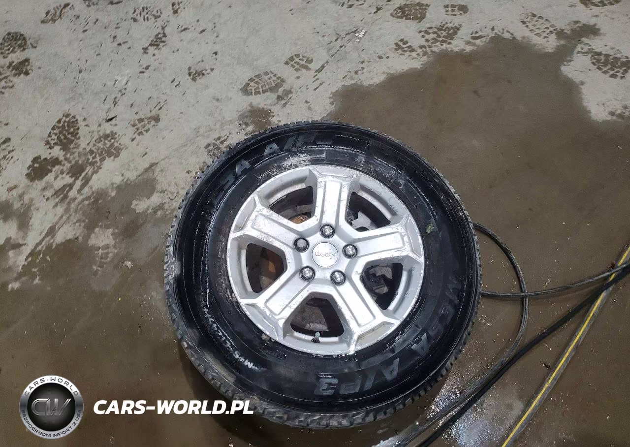 2020 Jeep Wrangler Sport VIN:1C4GJXAN0LW136080 - 13
