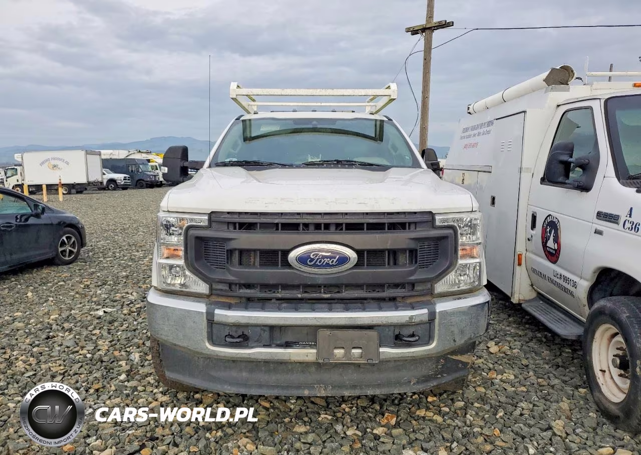 2020 Ford F350 Super Duty Utility - Service Truck VIN:1FD8X3F62LED12917 - 5
