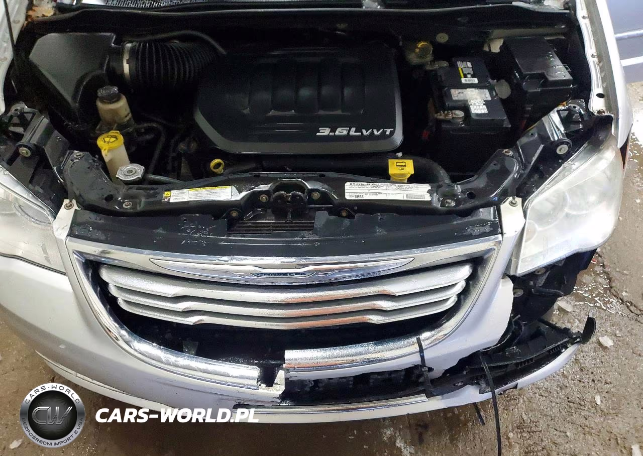 2012 Chrysler Town & Country Touring VIN:2C4RC1BG9CR136992 - 12