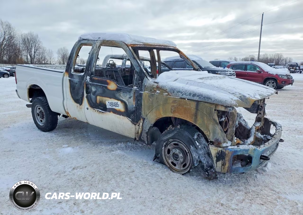 2014 Ford F350 Super Duty VIN:1FT8X3B62EEB87494 - 4