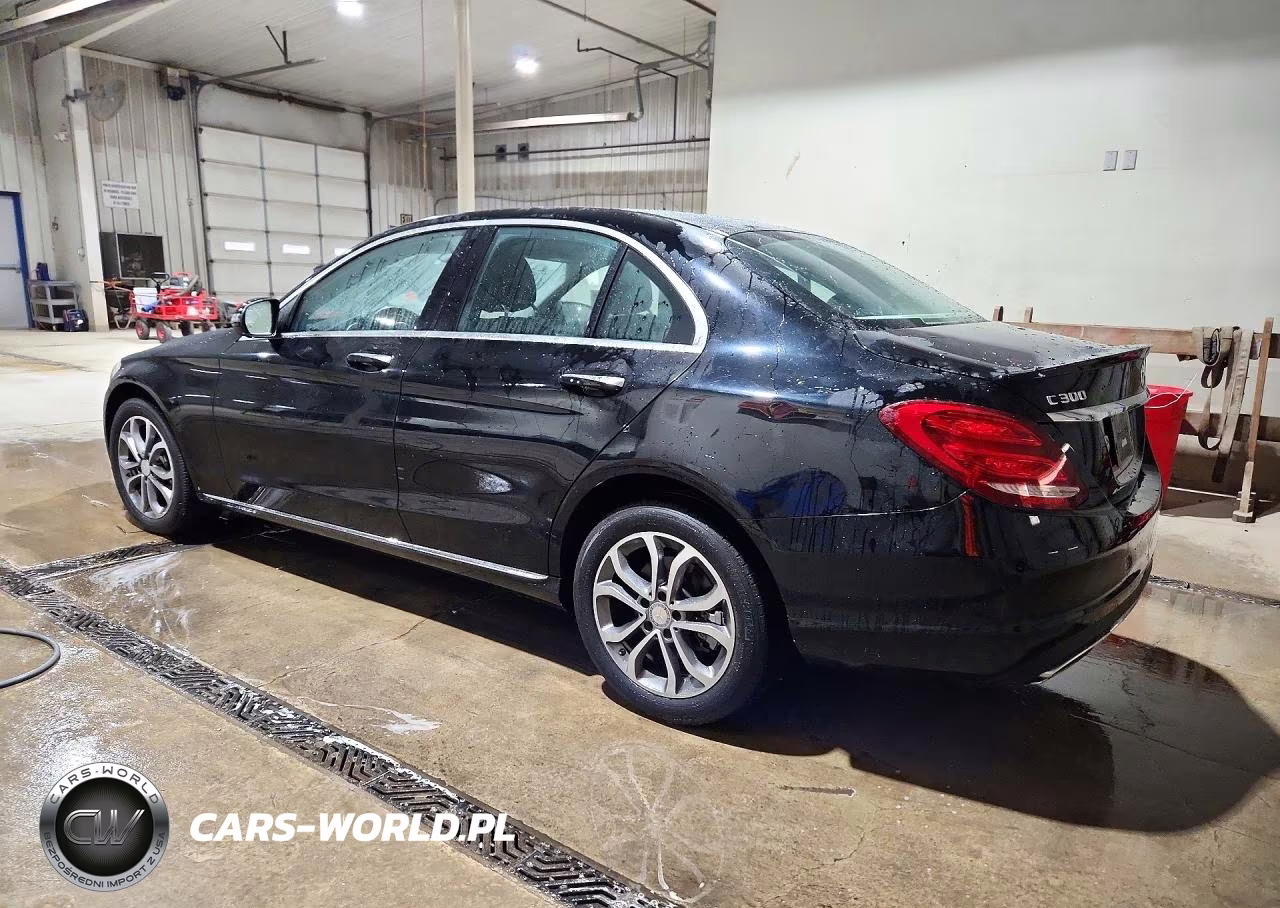 2016 Mercedes-Benz C 300 4Matic VIN:55SWF4KB4GU124362 - 2