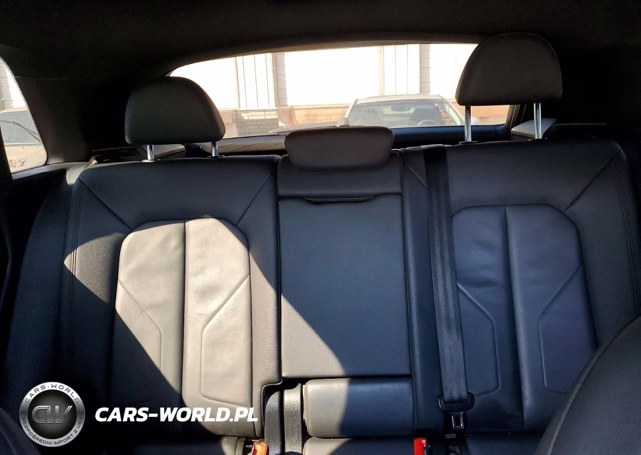 2021 Audi Q3 Premium 40 VIN:WA1AUCF39M1065645 - 10