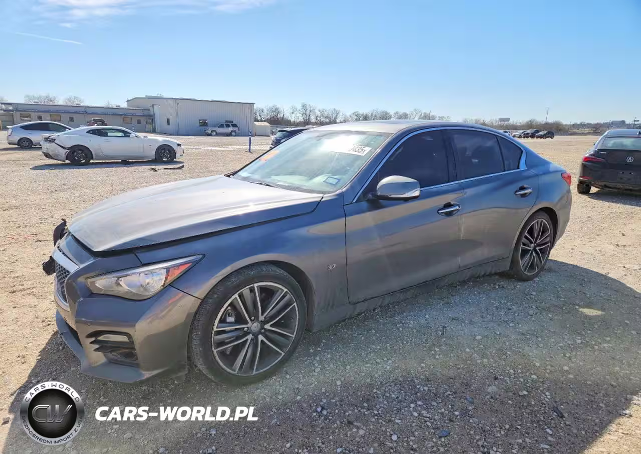 2015 Infiniti Q50 Base