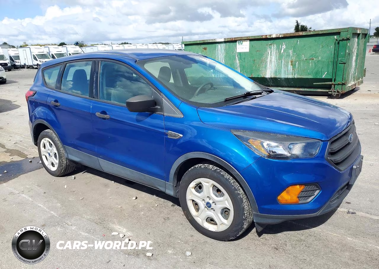 2019 Ford Escape S VIN:1FMCU0F78KUB26135 - 4