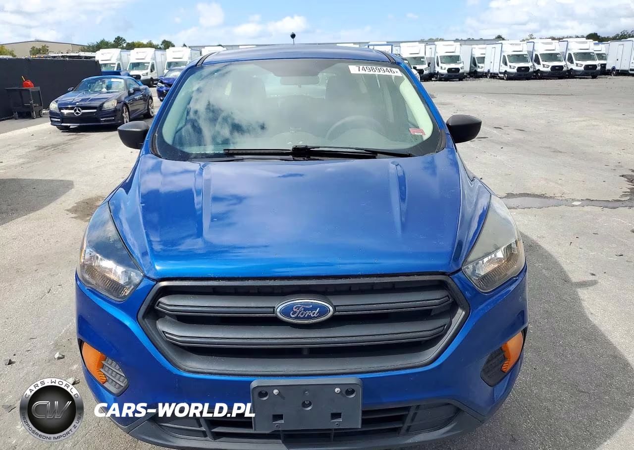 2019 Ford Escape S VIN:1FMCU0F78KUB26135 - 5