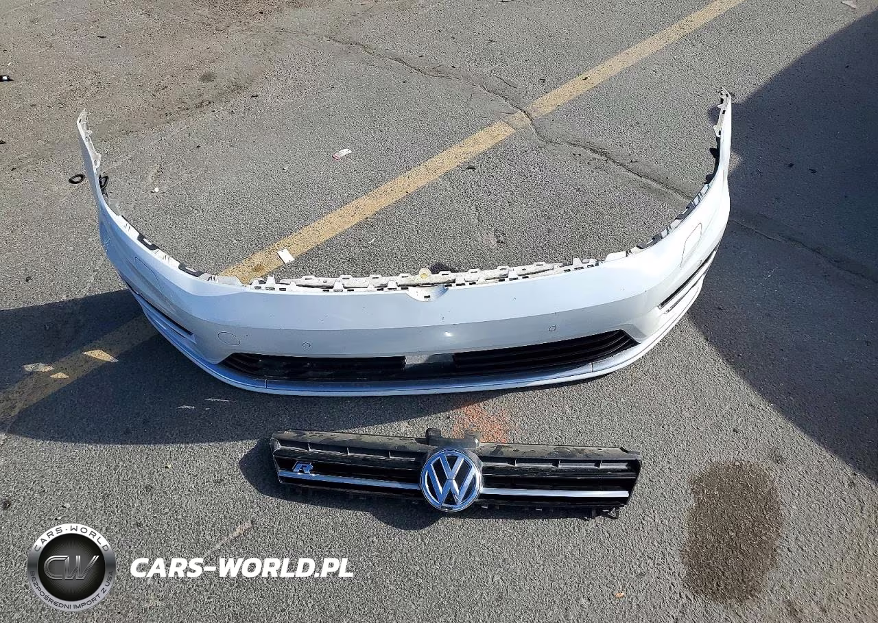 2017 Volkswagen Golf R 4-Door W-Dcc Navigation VIN:WVWWF7AU6HW171847 - 12