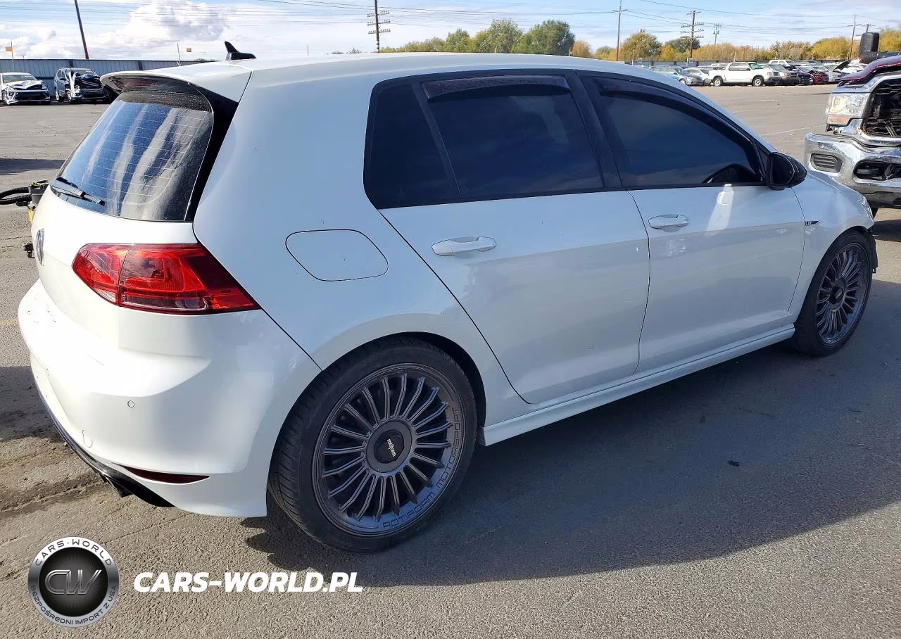 2017 Volkswagen Golf R 4-Door W-Dcc Navigation VIN:WVWWF7AU6HW171847 - 3