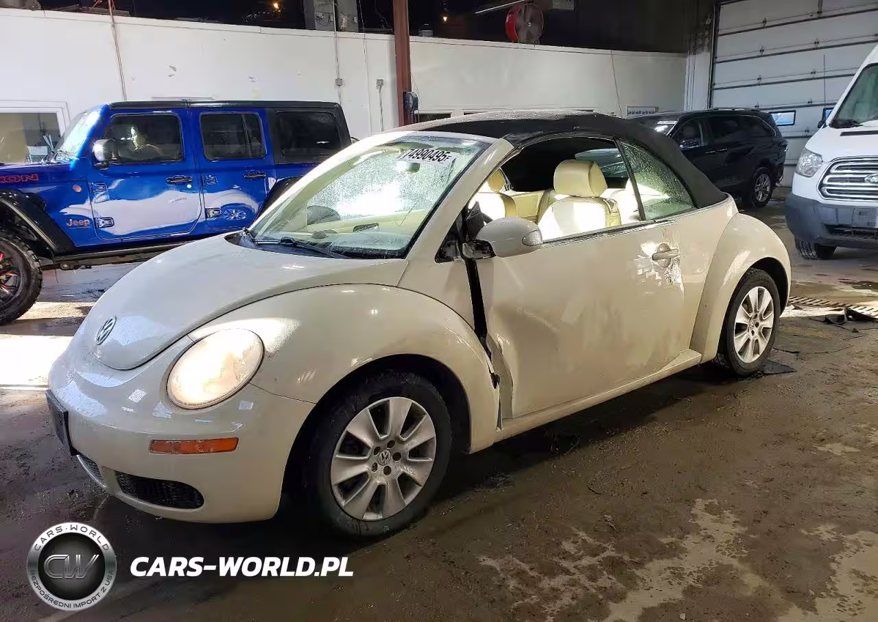 2010 Volkswagen New Beetle