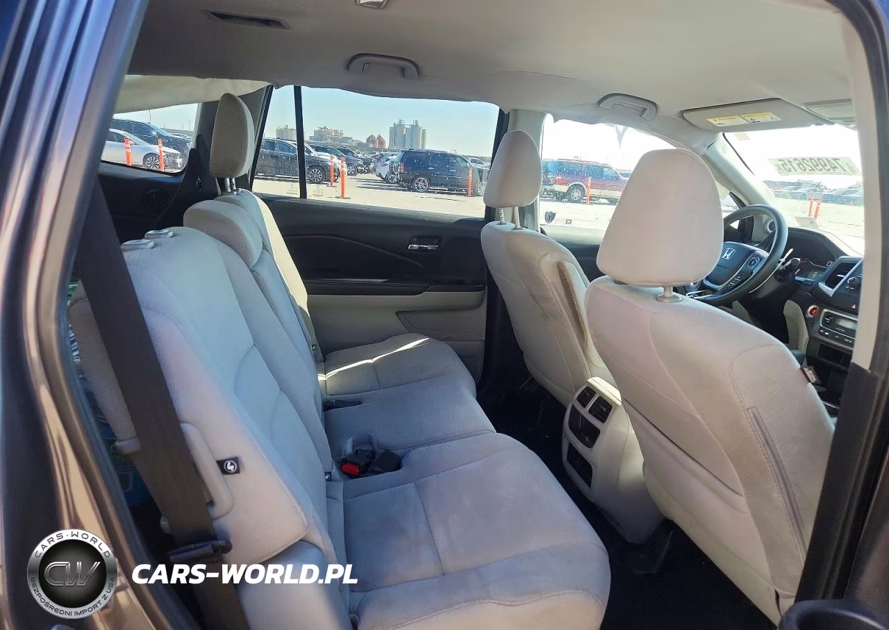 2017 Honda Pilot Lx VIN:5FNYF5H1XHB031135 - 11