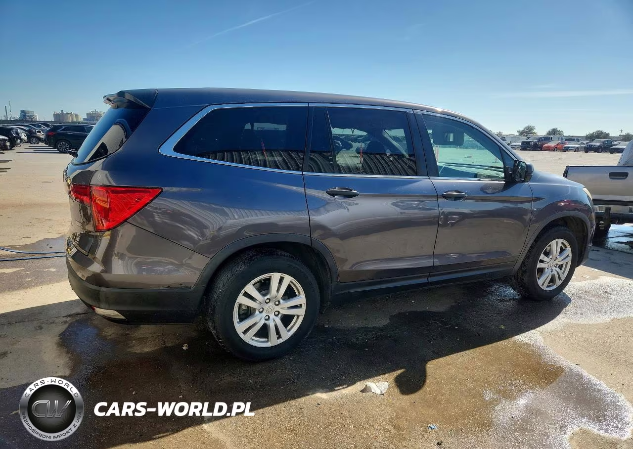 2017 Honda Pilot Lx VIN:5FNYF5H1XHB031135 - 3