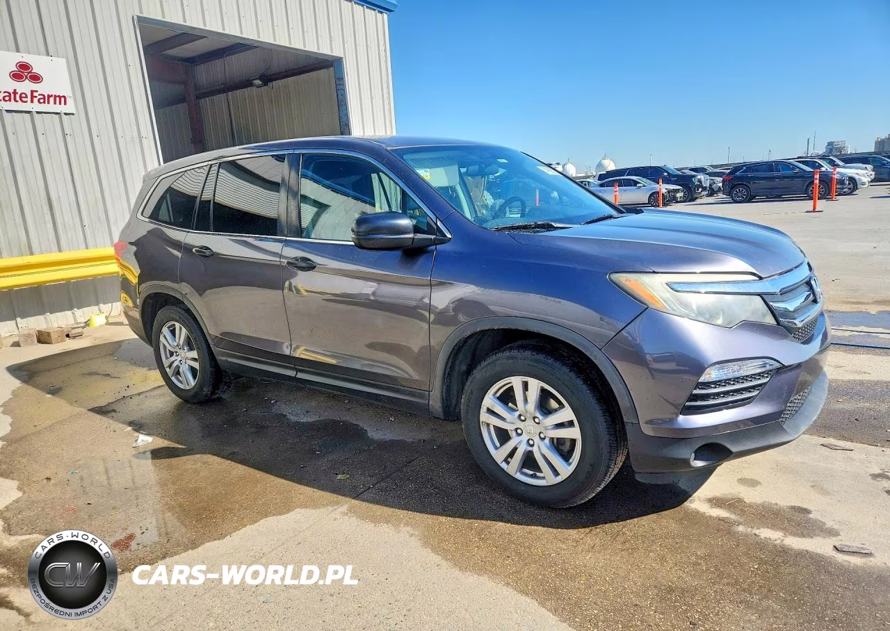 2017 Honda Pilot Lx VIN:5FNYF5H1XHB031135 - 4