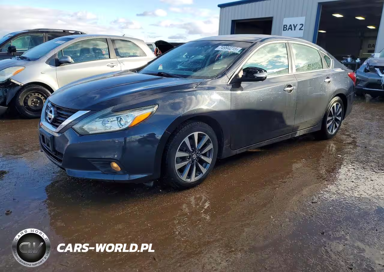 2017 Niss Altima