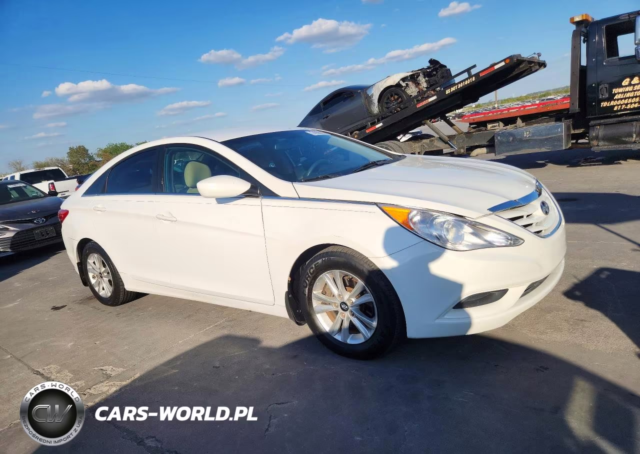 2012 Hyundai Sonata Gls VIN:5NPEB4AC9CH405040 - 4