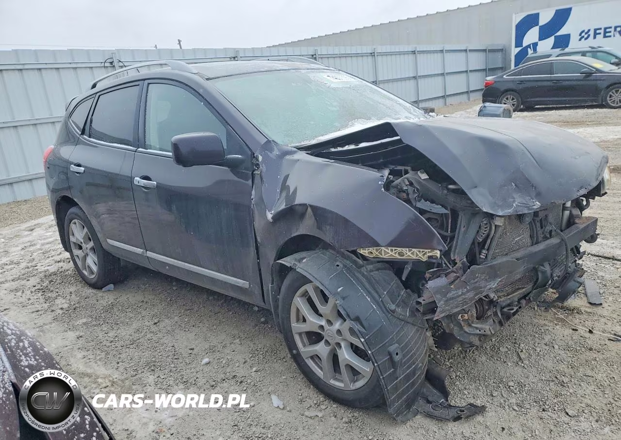 2013 Nissan Rogue VIN:JN8AS5MVXDW636479 - 4