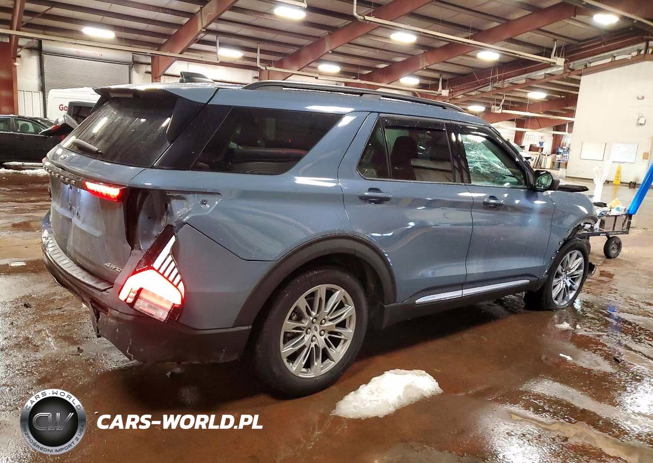 2025 Ford Explorer Active VIN:1FMUK8DH2SGA03837 - 3