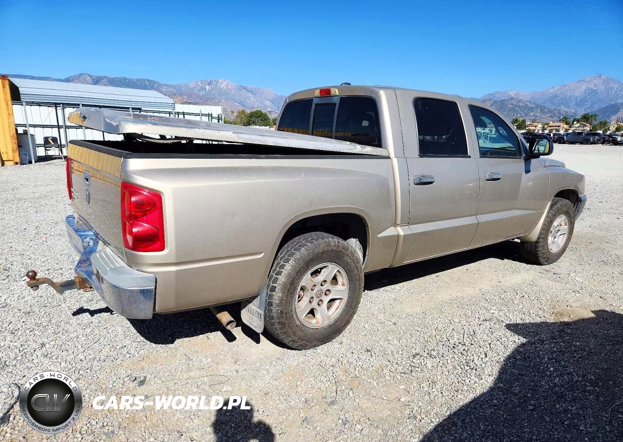 2005 Dodge Dakota Quad Slt VIN:1D7HE48K05S131223 - 3