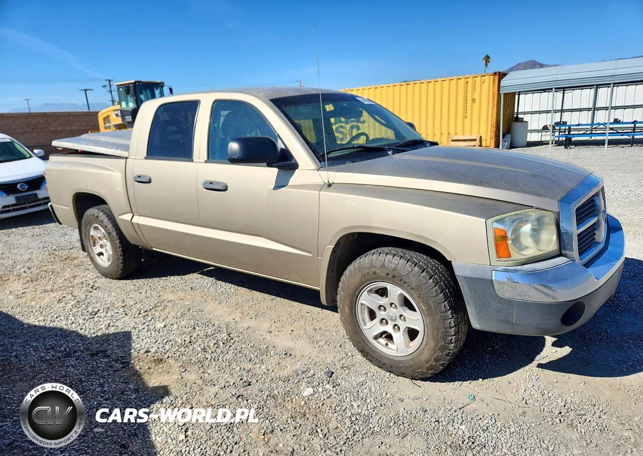2005 Dodge Dakota Quad Slt VIN:1D7HE48K05S131223 - 4