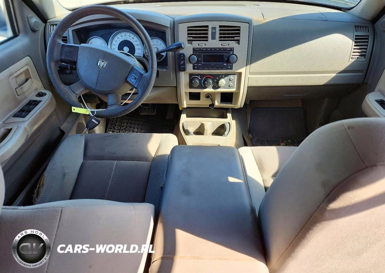 2005 Dodge Dakota Quad Slt VIN:1D7HE48K05S131223 - 8