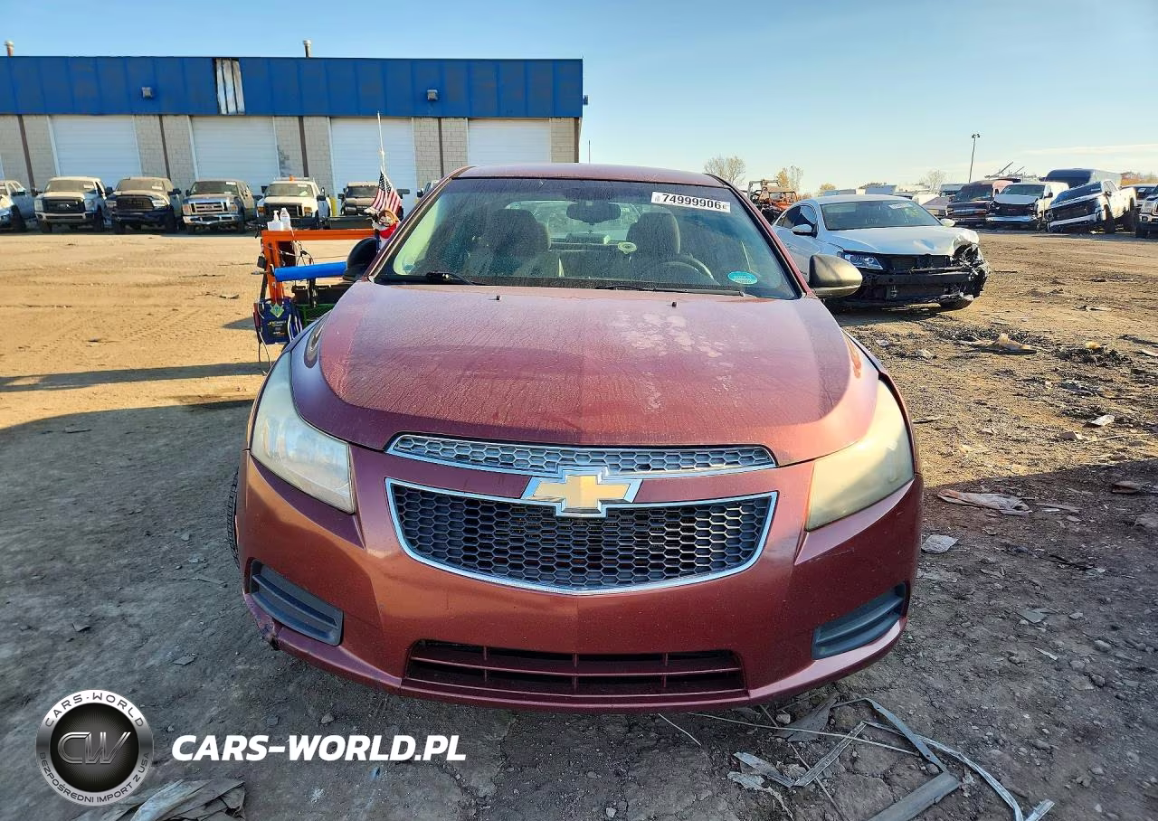 2013 Chevrolet Cruze Ls VIN:1G1PA5SH8D7151122 - 5