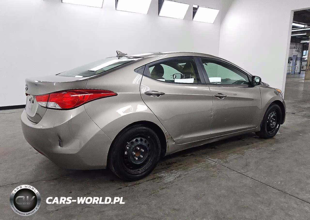 2012 Hyundai Elantra Gls VIN:5NPDH4AE4CH112352 - 3