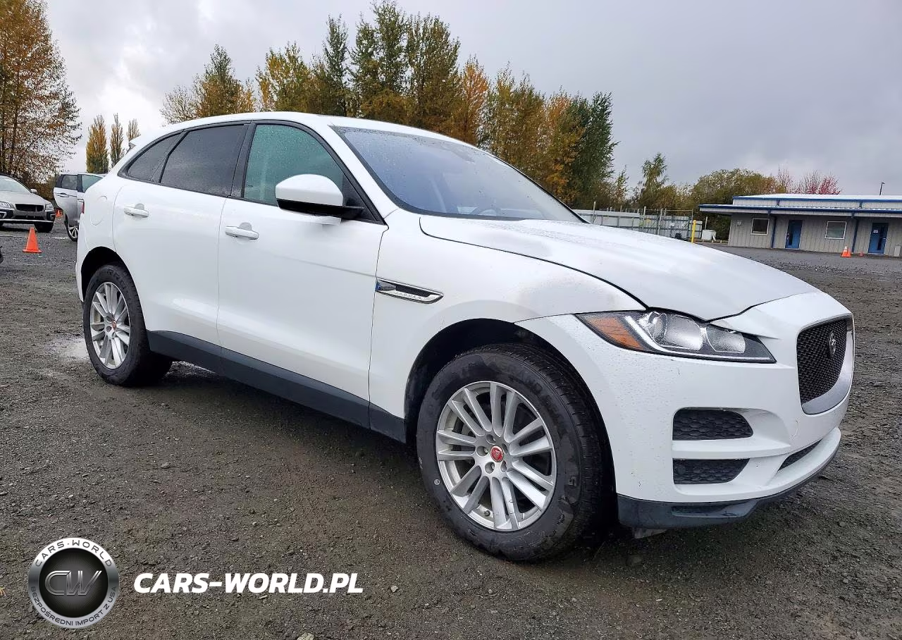 2017 Jaguar F-Pace Premium VIN:SADCJ2BV1HA893126 - 4