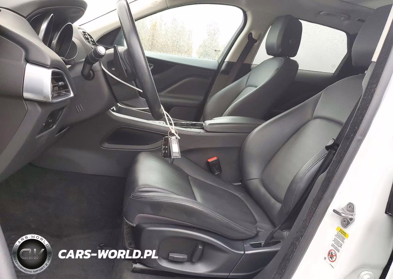 2017 Jaguar F-Pace Premium VIN:SADCJ2BV1HA893126 - 7