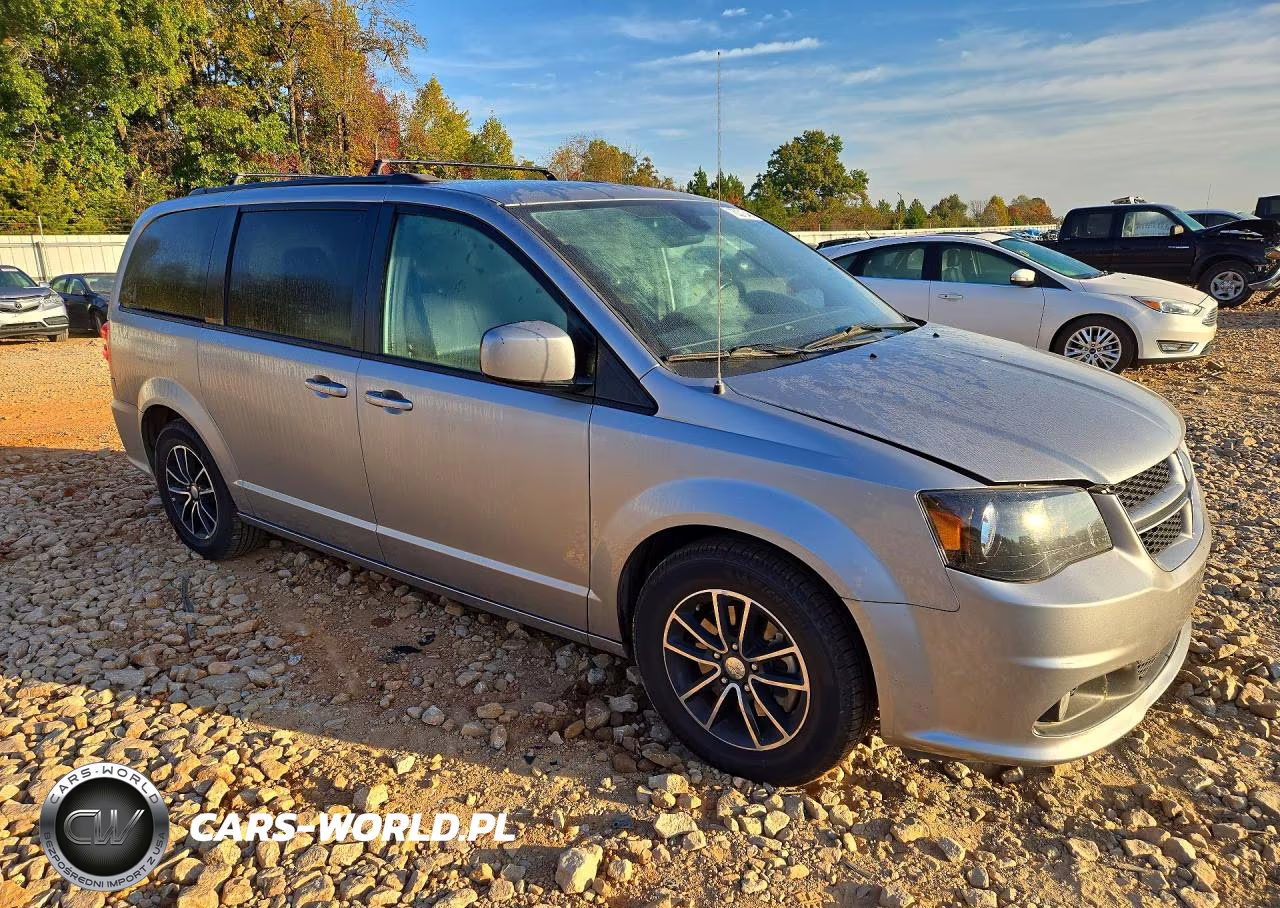 2018 Dodge Grand Caravan Gt VIN:2C4RDGEGXJR284979 - 4
