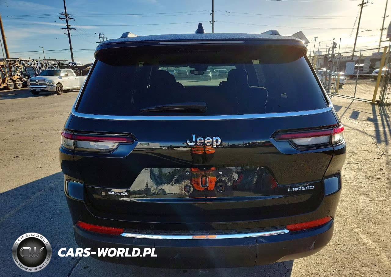 2023 Jeep Grand Cherokee L Laredo 4X4 VIN:1C4RJKAG8P8870196 - 6
