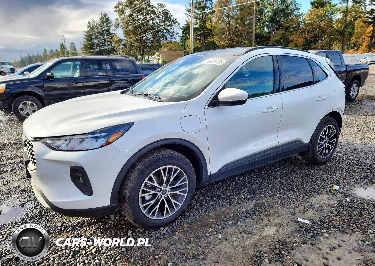 2025 Ford Escape