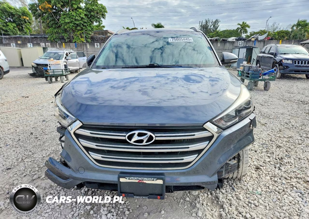 2017 Hyundai Tucson Limited VIN:KM8J3CA27HU427625 - 5