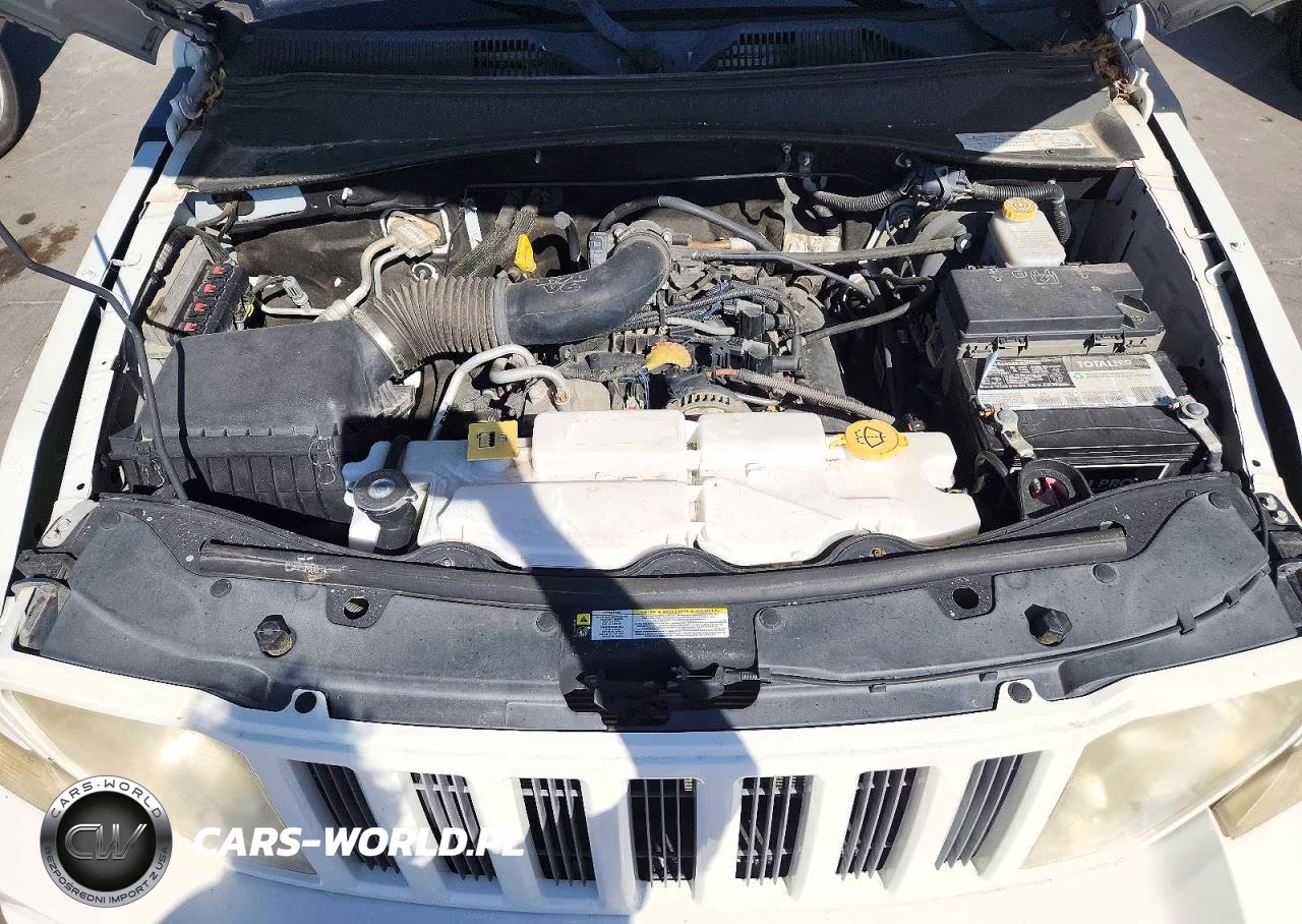 2010 Jeep Liberty Sport VIN:1J4PP2GK1AW132545 - 12