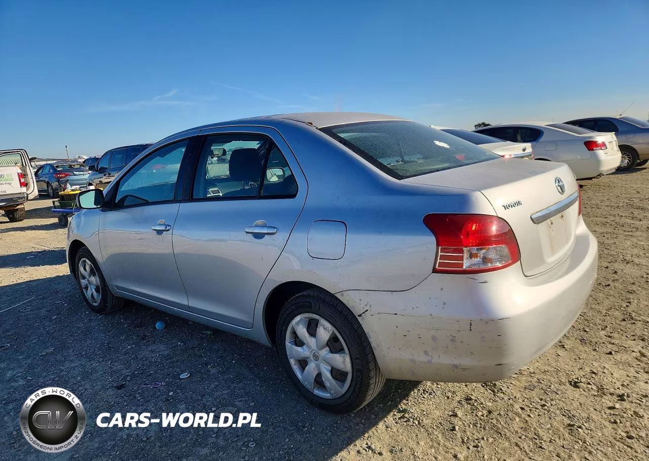 2007 Toyota Yaris Base VIN:JTDBT923871178304 - 2