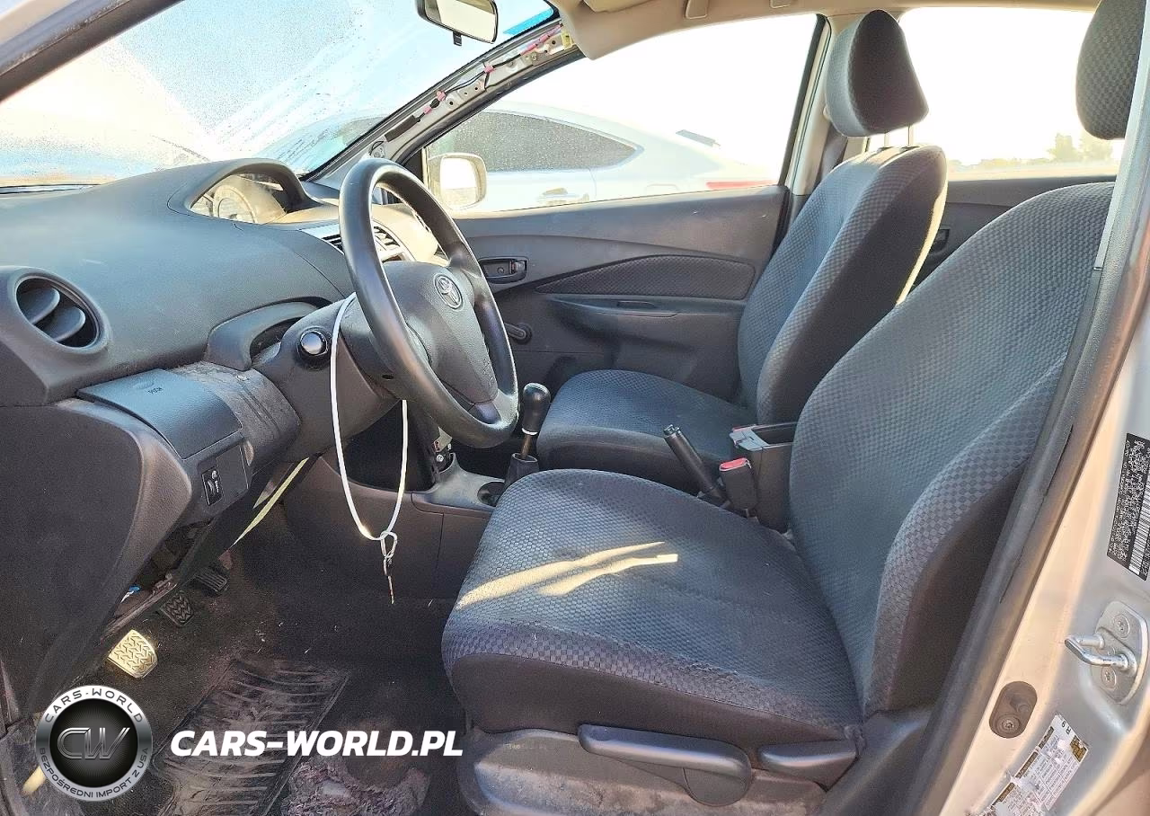 2007 Toyota Yaris Base VIN:JTDBT923871178304 - 7