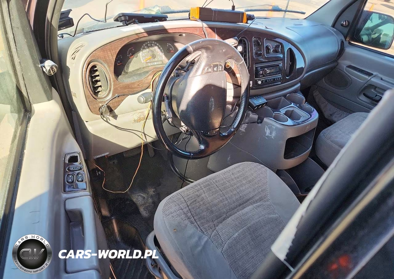 2001 Ford Econoline E150 Wagon VIN:1FMRE11LX1HB65947 - 8
