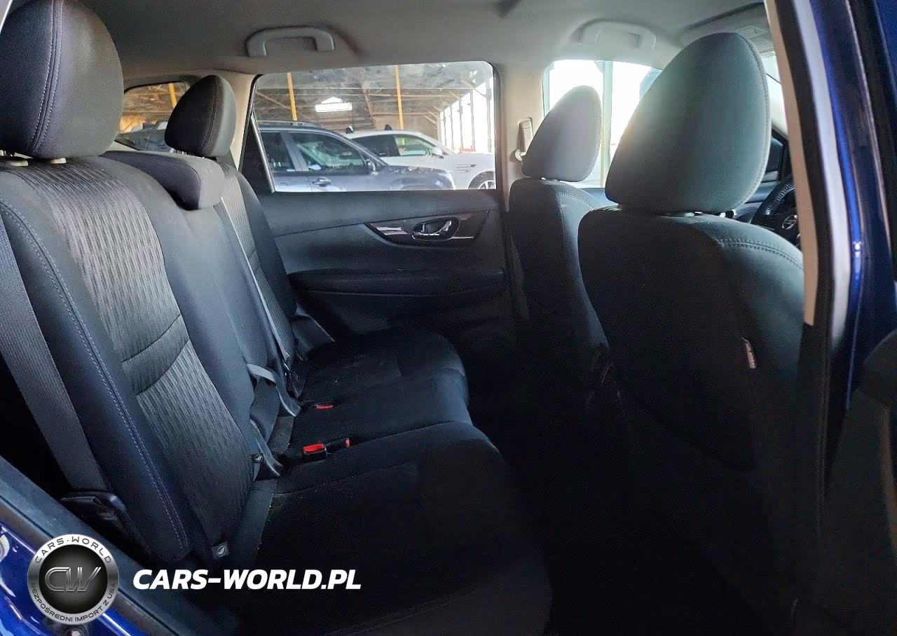 2018 Nissan Rogue S VIN:5N1AT2MT8JC852247 - 10