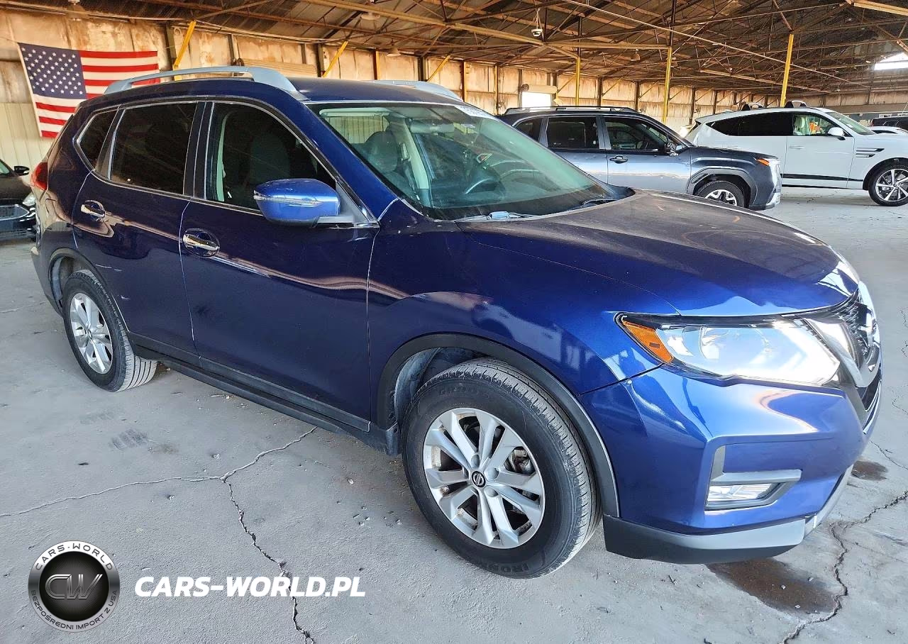2018 Nissan Rogue S VIN:5N1AT2MT8JC852247 - 4