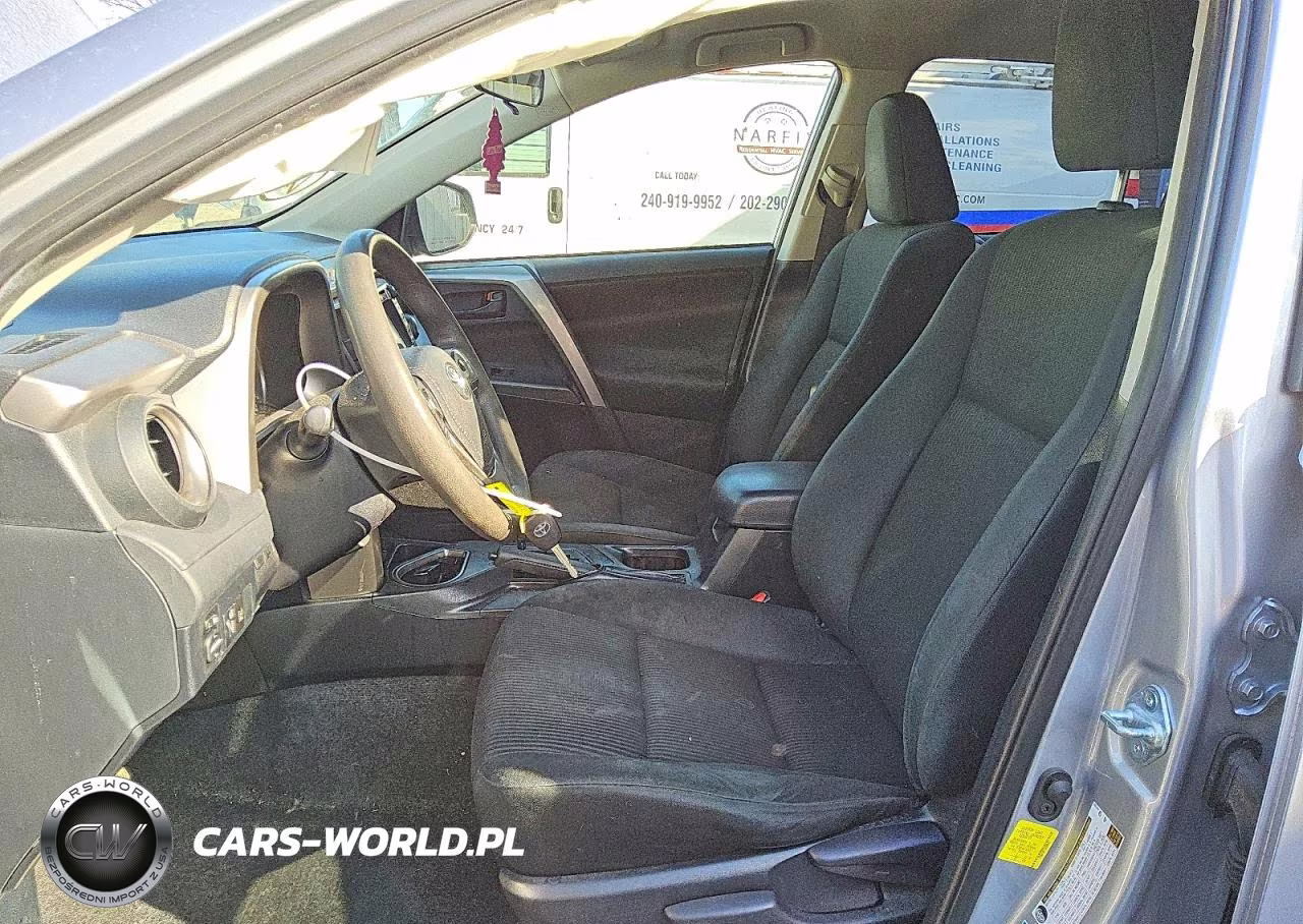 2018 Toyota Rav4 Le VIN:JTMBFREVXJD250713 - 7