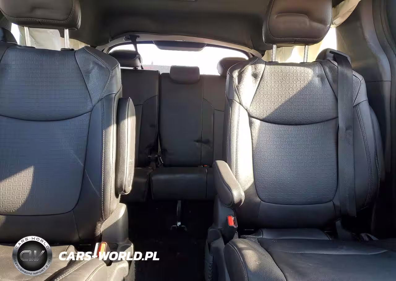 2023 Toyota Sienna Xse VIN:5TDCSKFC8PS101699 - 10