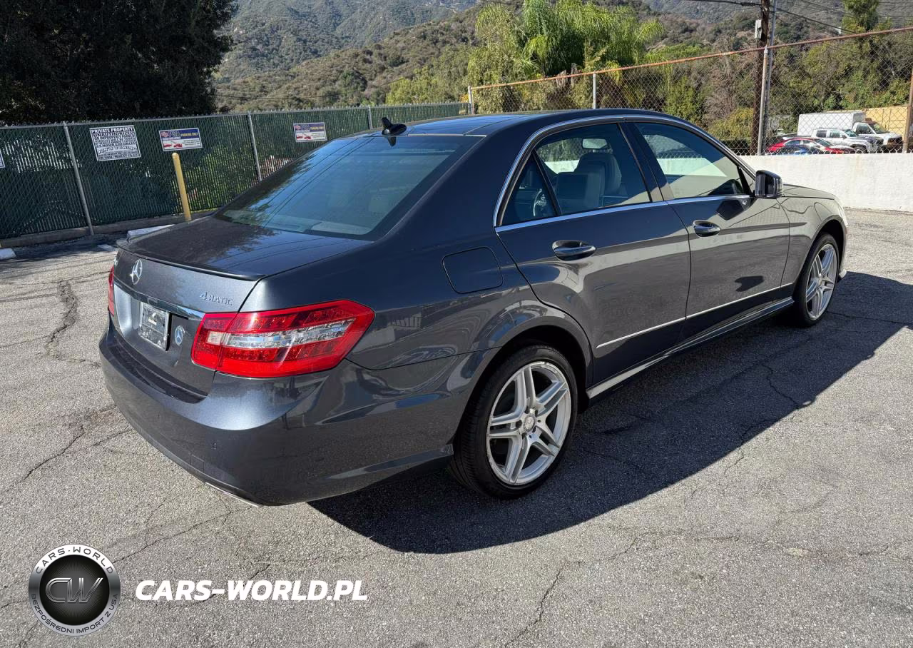 2011 Mercedes-Benz E 550 4Matic VIN:WDDHF9AB1BA364646 - 4