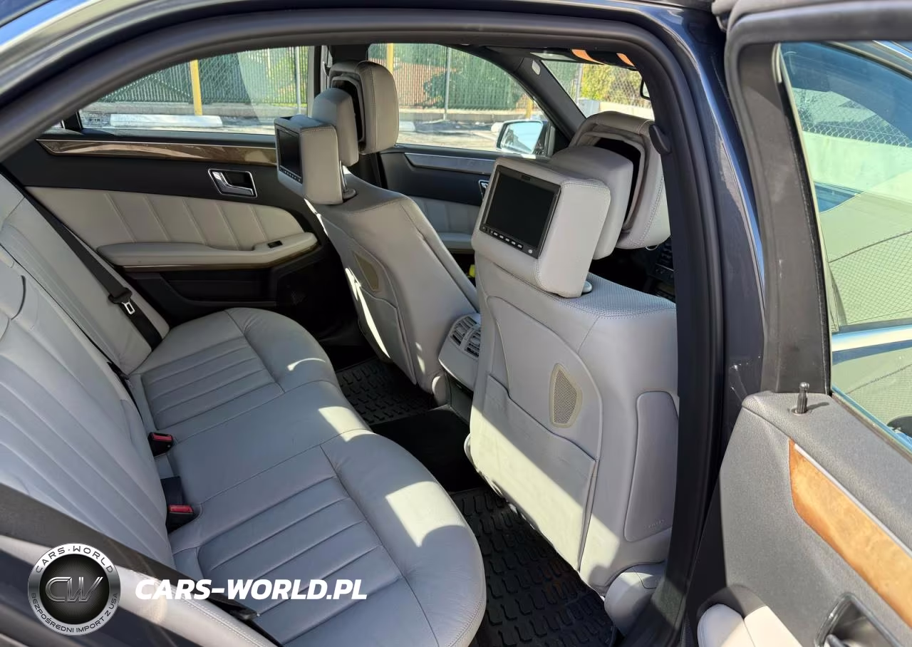 2011 Mercedes-Benz E 550 4Matic VIN:WDDHF9AB1BA364646 - 6