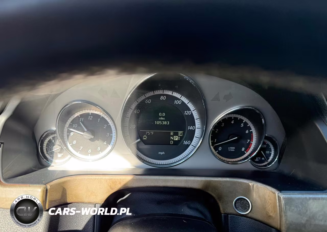2011 Mercedes-Benz E 550 4Matic VIN:WDDHF9AB1BA364646 - 8