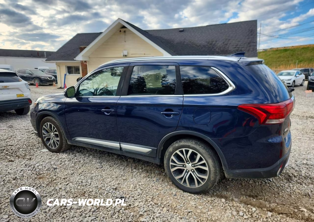 2018 Mitsubishi Outlander Se VIN:JA4AZ3A39JZ047457 - 2