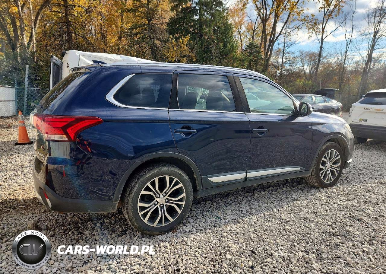 2018 Mitsubishi Outlander Se VIN:JA4AZ3A39JZ047457 - 3